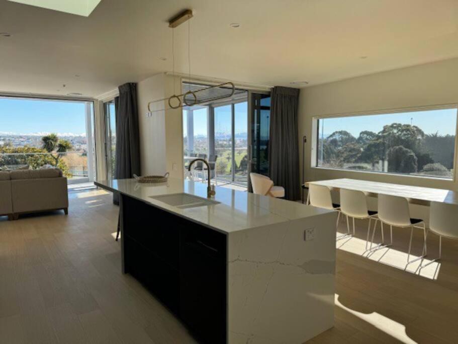 Location And Luxury In Timaru Apartamento Exterior foto